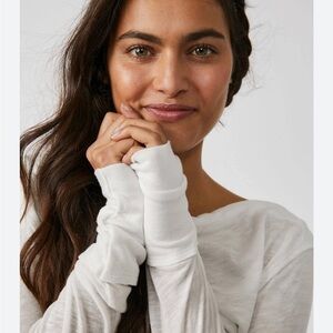 Free People-Kimmi Long Sleeve I’m color Optic White